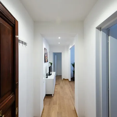 Domus Aurea A Stone's Throw From The Colosseum Appartement *
