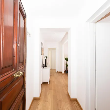 Appartement Domus Aurea A Stone's Throw From The Colosseum Rome